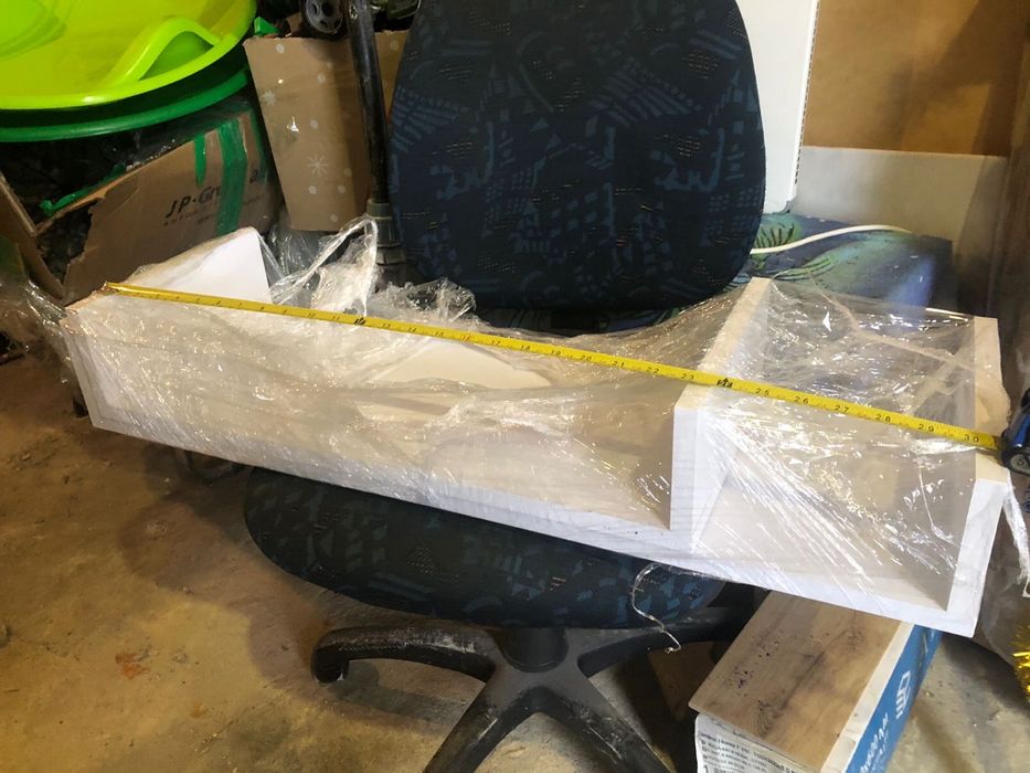 Полички настінні