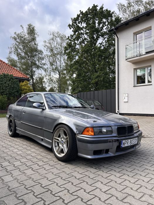 BMW E36 coupe 2,5 drift