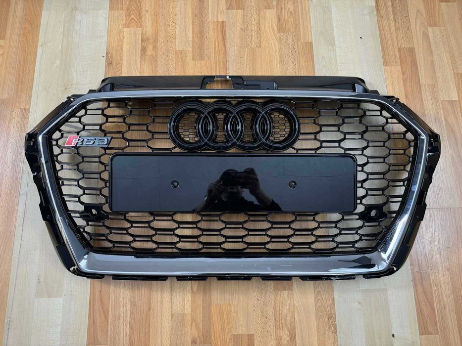 решетка радиатора А3 audi решотка а3 rs 8V Решітка ауді A3 8v 8В RS3