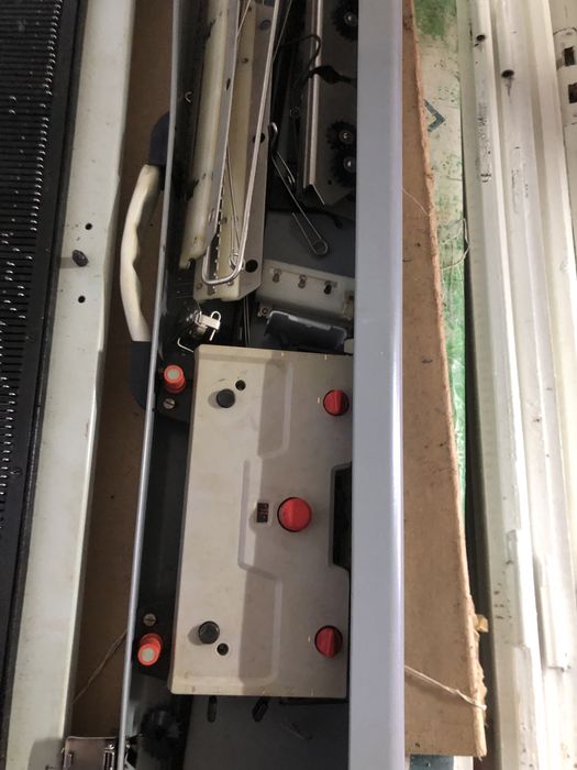 Вязальна машина Нева 41