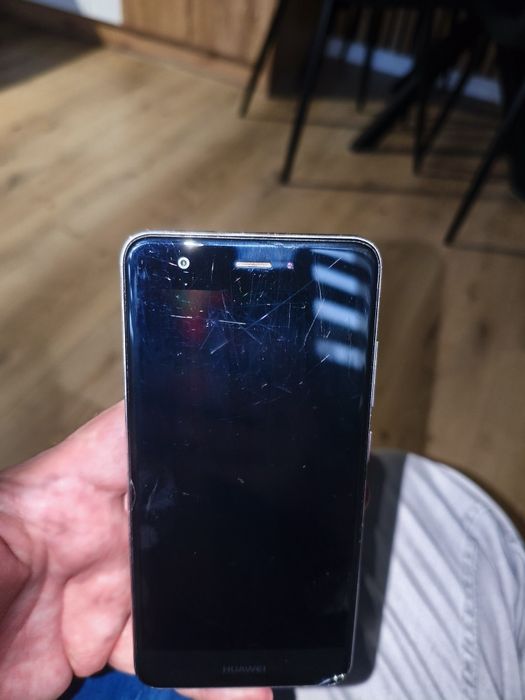Huawei Nova 1 malutki