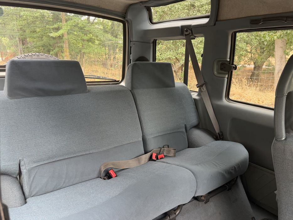 Land Rover Discovery 143000 kms 200tdi certificado