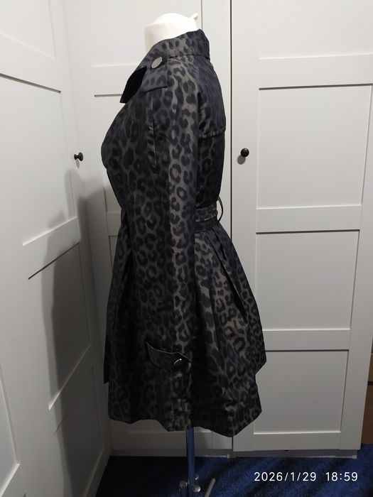 Płaszcz w panterkę krótki taliowany trencz wiosenny Miss Selfridge 10