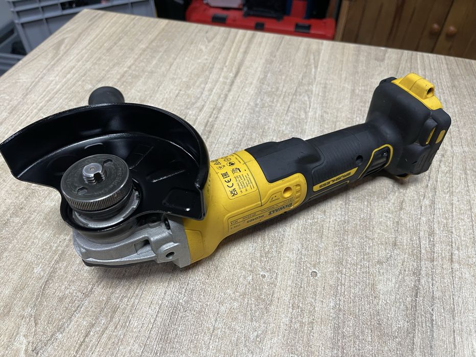 Dewalt DCG405 / безщіткова болгарка Девольт 125 мм