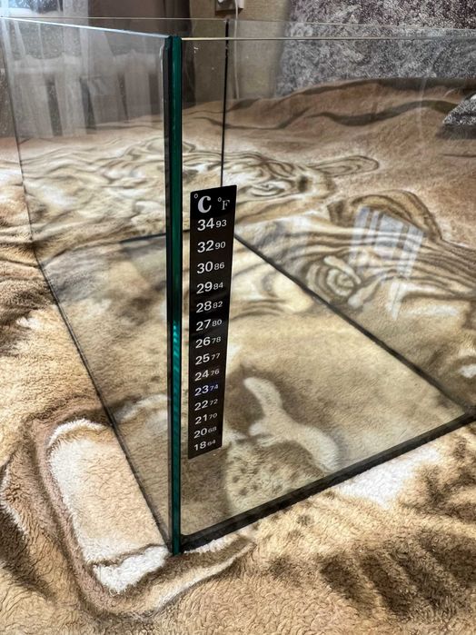 Акваріум 25 літрів, лампа для акваріума