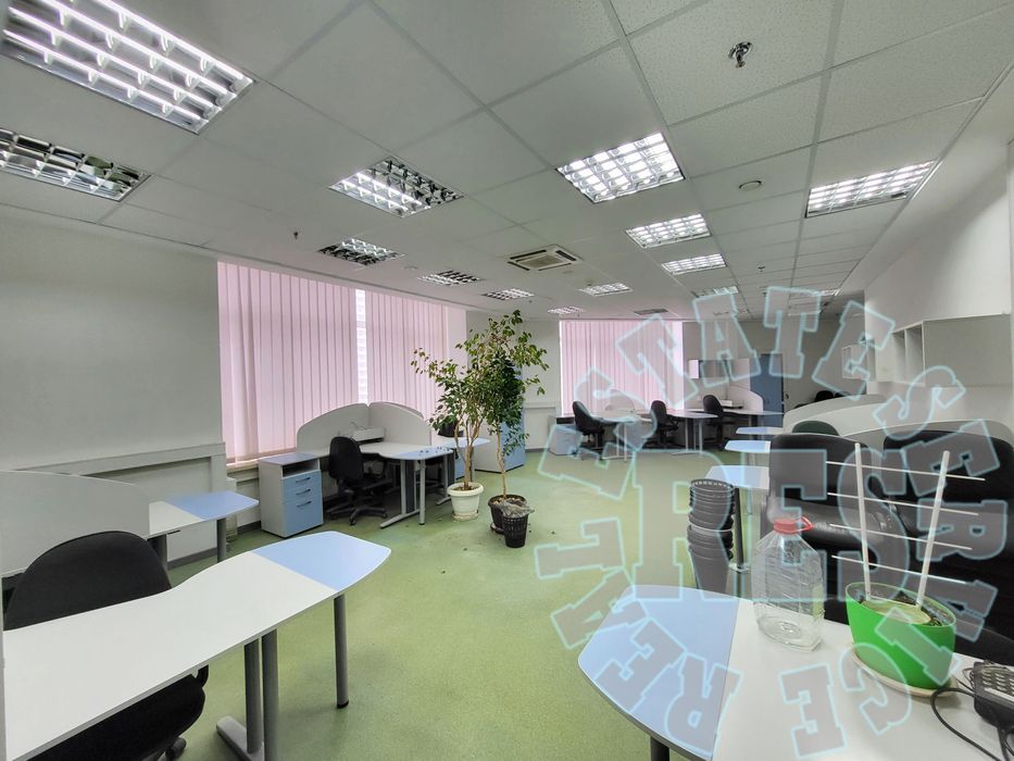 Без % Офіс 200 м. Дніпровська Набережна 26Ж метро Осокорки, Novus