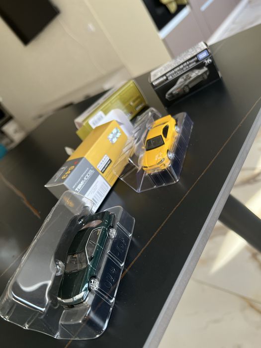 машинки hot whels,tomica,mini gt, tarmac,японские