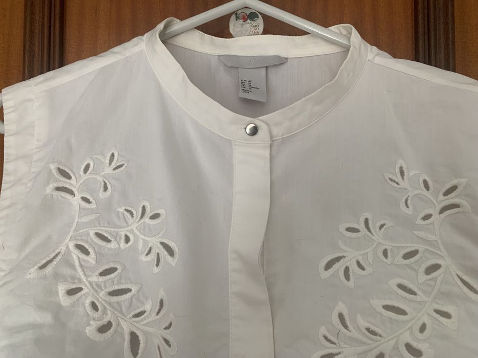 Blusa de senhora  bordada