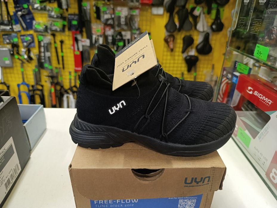 Nowe Buty do biegania Damskie UYN Free Flow Rozmiar 35