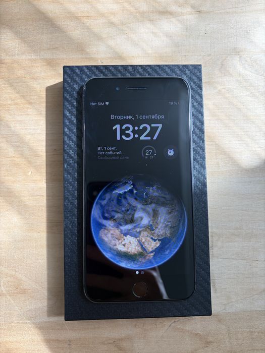iPhone 8 Plus айфон