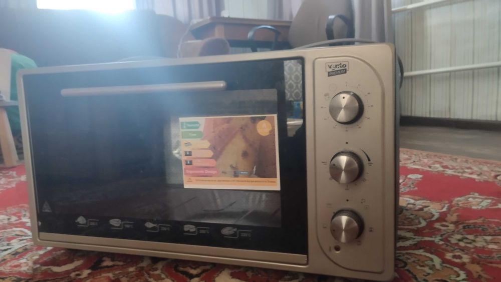 Продам електро духовку
