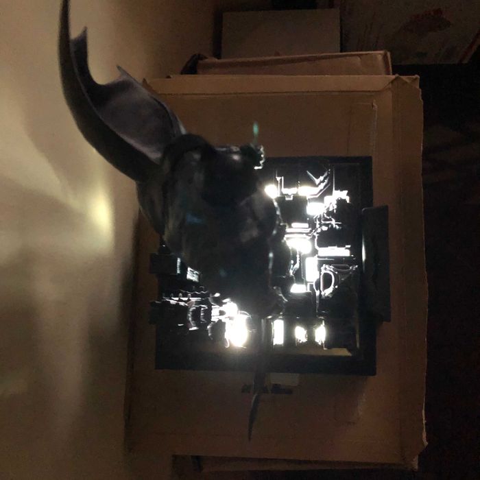 BATMAN ARKHAM KNIGHT Limited Edition Statue collectors edition Estátua