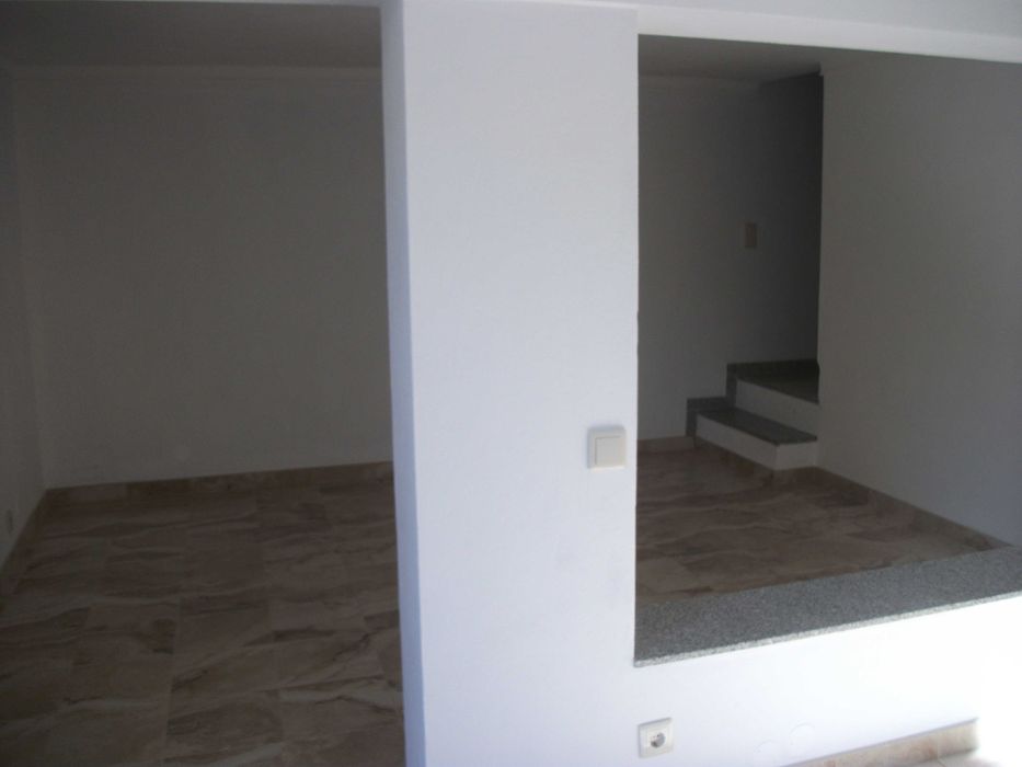 Penafiel -aluga-se casa perto Igreja Sameiro por 3 anos e 850€ mês