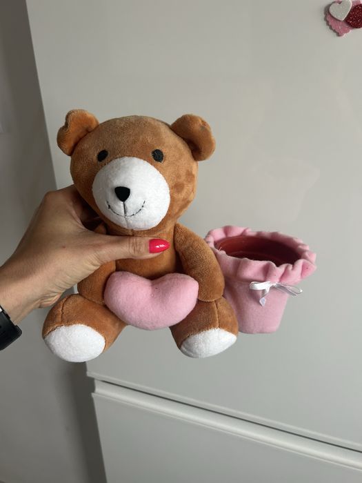 Pluszowa doniczka miś