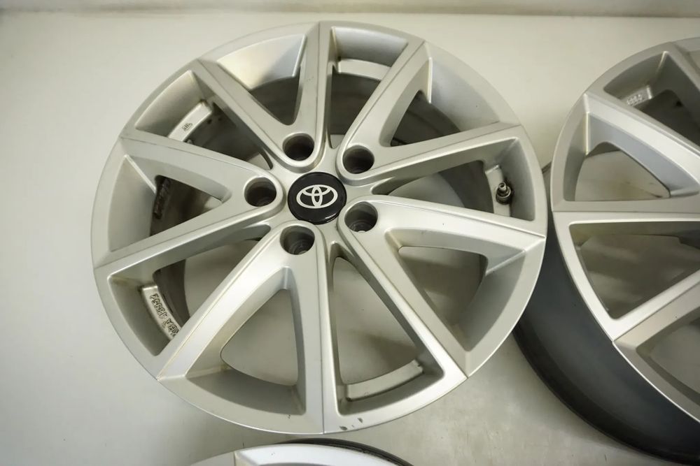 felgi 17 toyota chr rav-4 avensis yaris iv cross auris corolla camry p