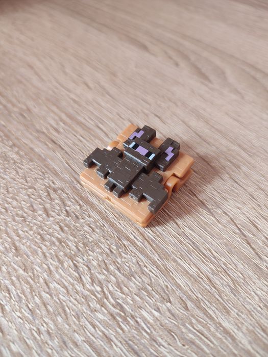 Figurka spinacz Minecraft nietoperz
