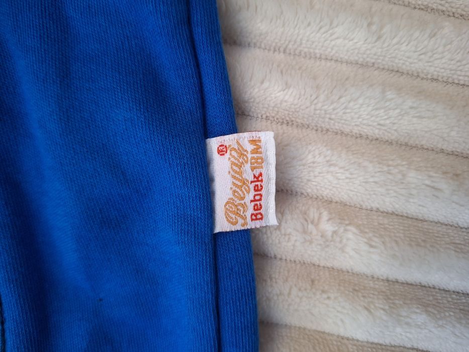 Костюм трикотажний 18м новий