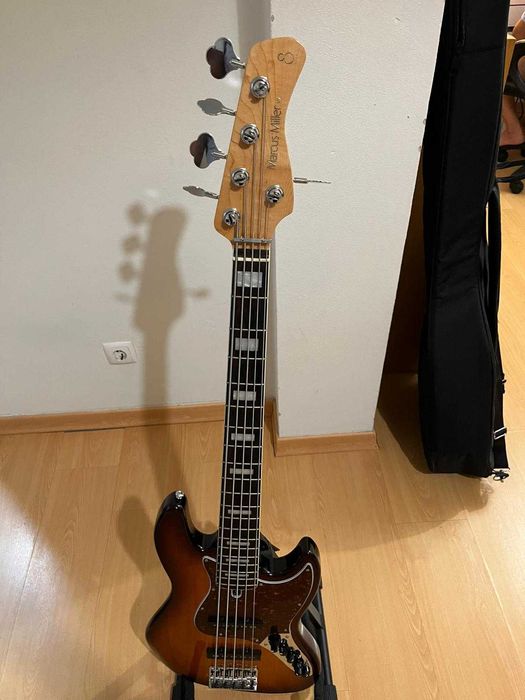 Contrabaixo V7 Marcos Miller