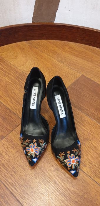 Szpilki czarne Steve Madden 39