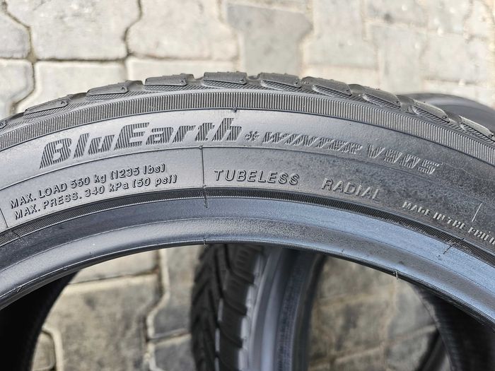 Zima Yokohama 205/45 R17 6.5mm