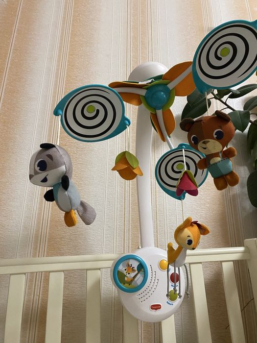 Мобіль Tiny Love лісові звірята