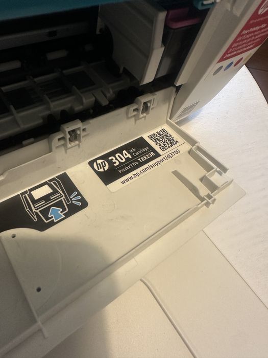 Impressora HP DeskJet 3762 - branca e azul