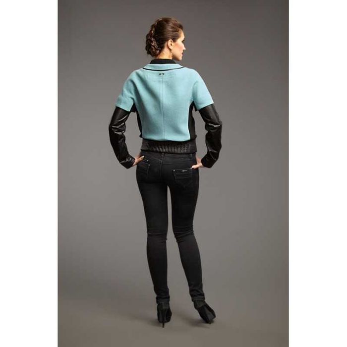 Куртка - бомбер женская