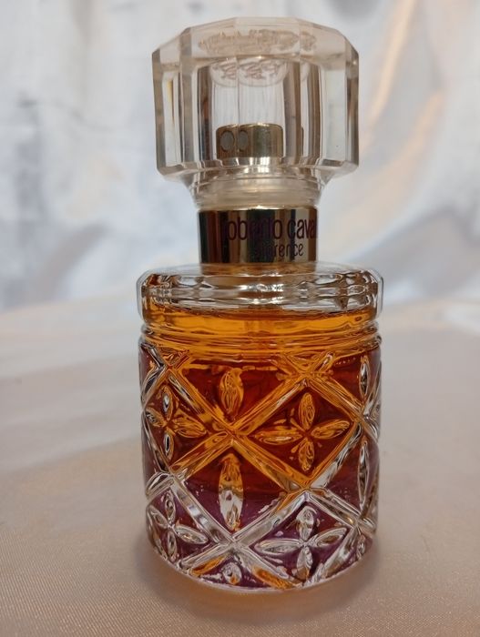 Оригинал  Marina de Bourbon Roberto Cavalli edp