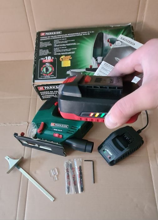 Serra tico tico Parkside bateria