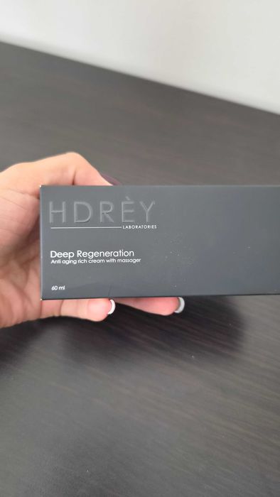 Hdrey Anti-wrinkle, intensive regenerating rich cream with massager 60 ml