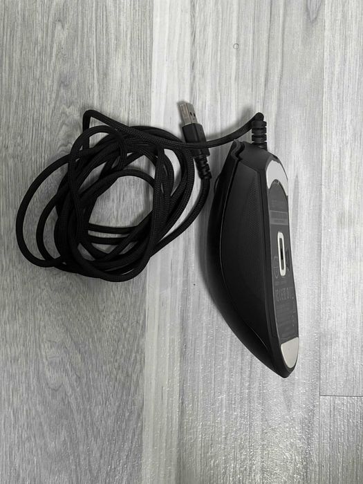 Razer DeathAdder V2439379720531486722