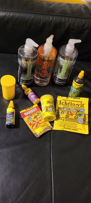 Chemia oraz pokarm do akwarium