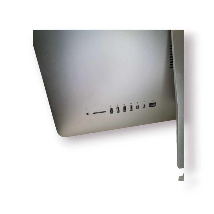 iMac 21.5″– Intel i5 • 8GB RAM • 1TB HDD •macOS Catalina