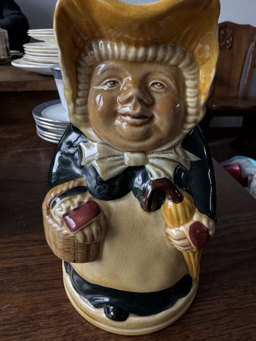 Старовинні англійські колекційні       кухлі  Toby