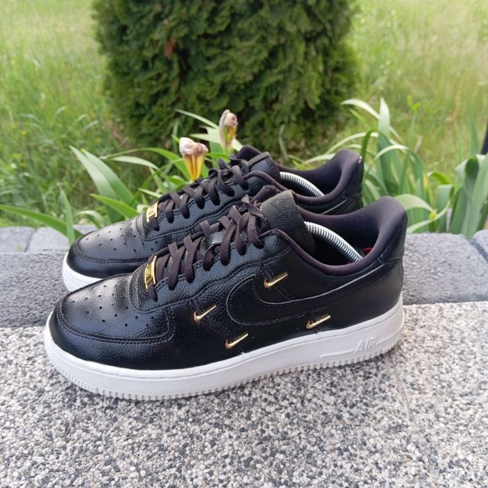 Buty Nike Air Force 1 '07 LX Black Gold  Sneakersy Rozmiar 40