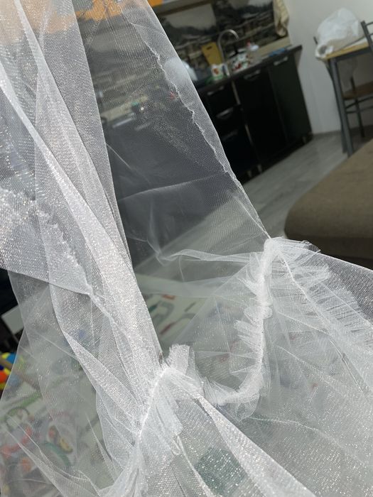 Продам весільну сукню