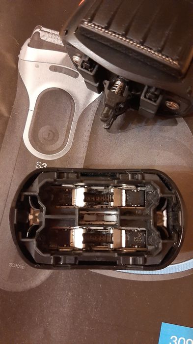 Бритва Braun Series 3 3050cc