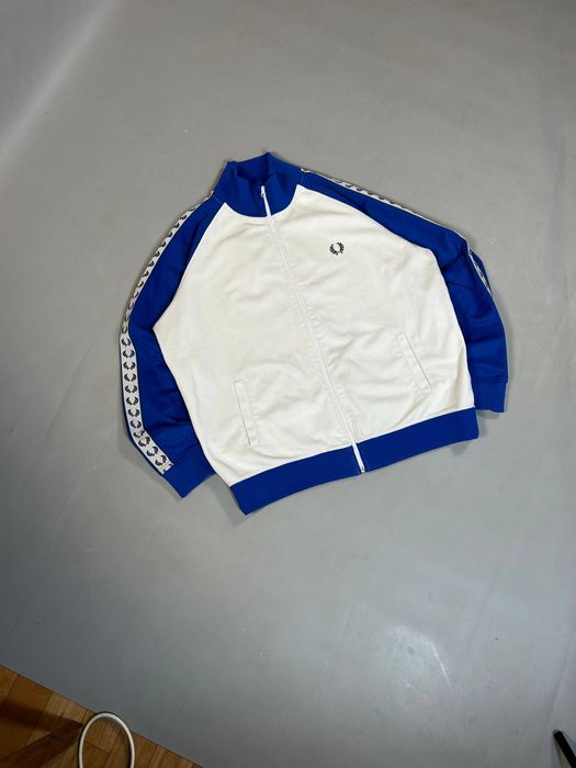 Олімпійка Fred Perry