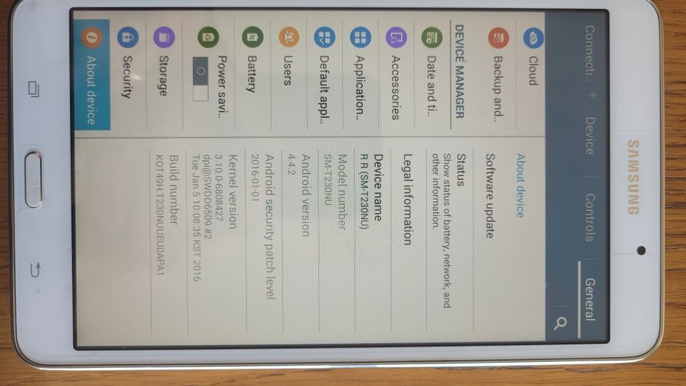 Tablet Samsung SM T230