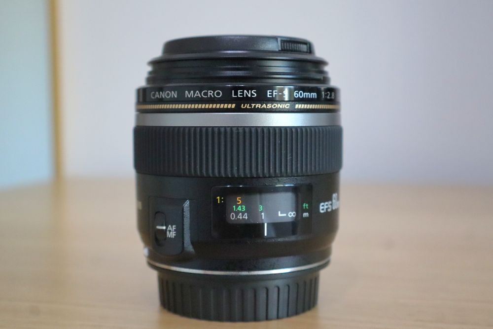 Canon EF 60mm F/2.8 USM