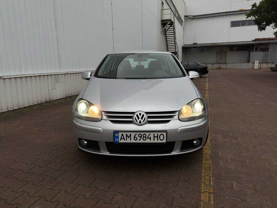 Volkswagen Golf 2005 VIN WVWZZZ1KZ5P077170 фото оголошення 2 з 12