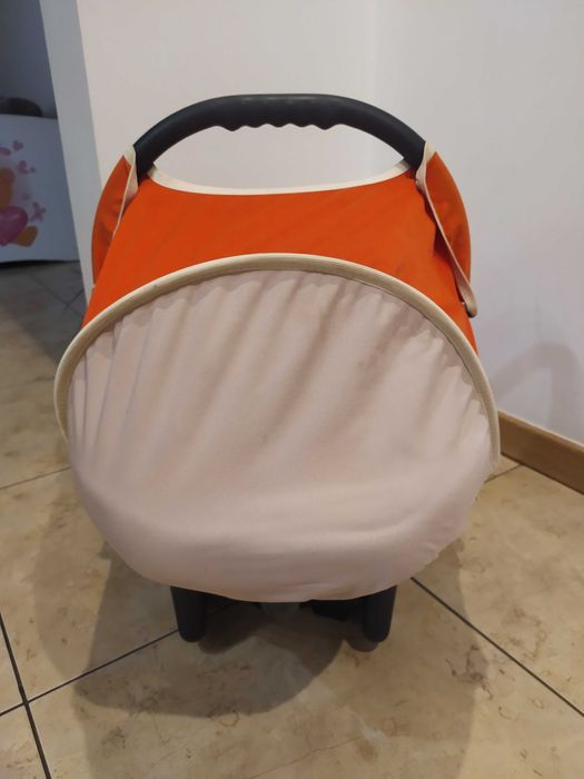 wygodny fotelik samochodowy 0-11 kg