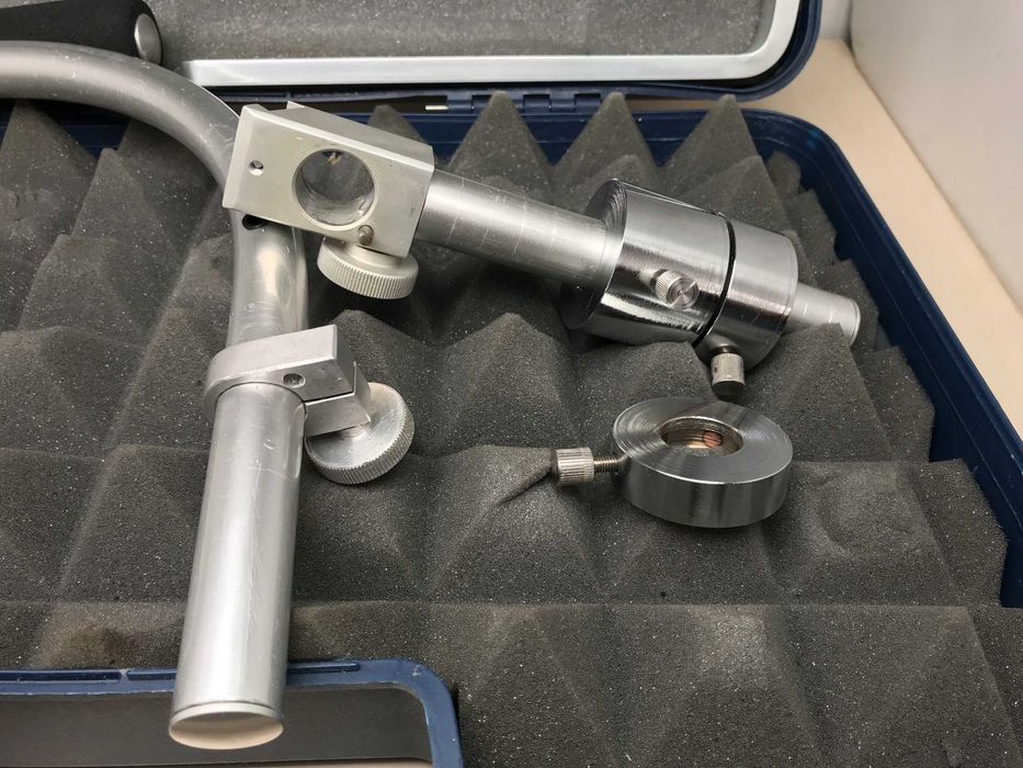 Mechaniczny grawitacyjny stabilizator obrazu kamery FloatCam (gimbal)