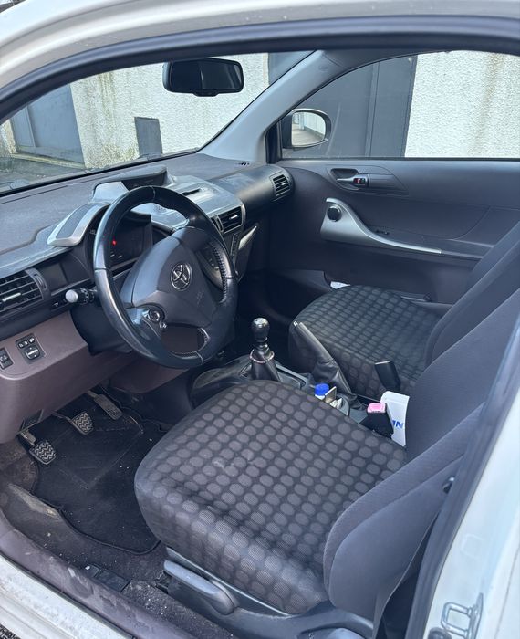Toyota I Q 1.0 2009