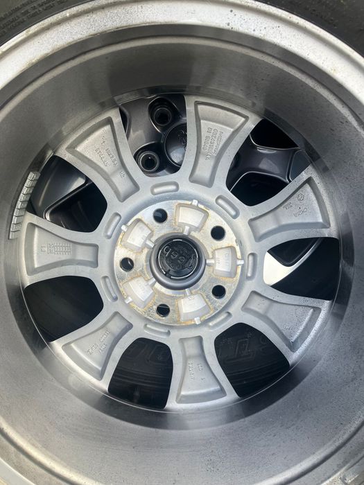 Koła JEEP 255/70r18 Bridgestone 5x127 demo