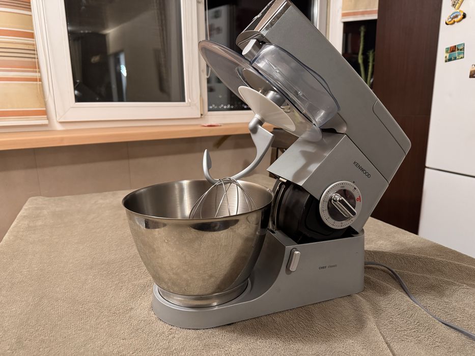 Кухонний комбайн Kenwood Chef Classic
