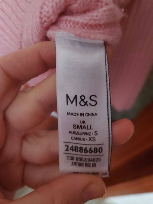 Подарую одяг на XS-S