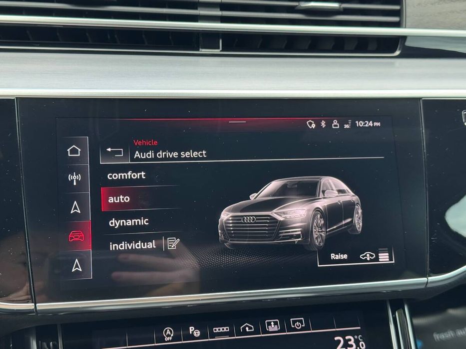 Audi A8 2024 VIN WAULDAF88RN014956 фото оголошення 22 з 24