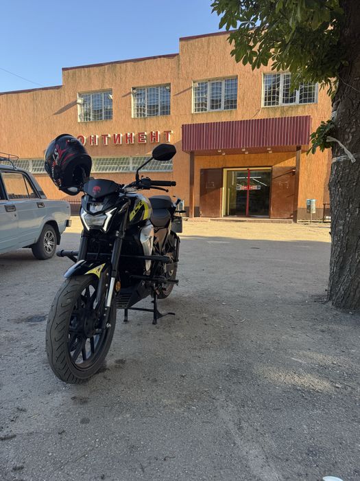 Продам ліфан ср220