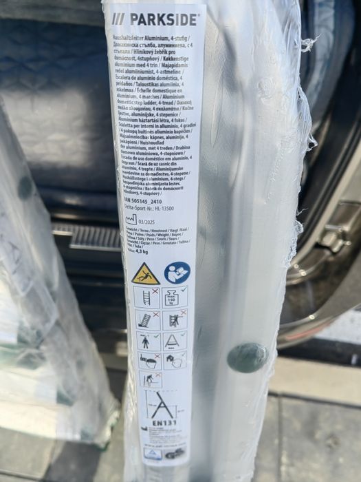 Драбина /стремянка алюмінієва Parkside на 4 сходини Нові